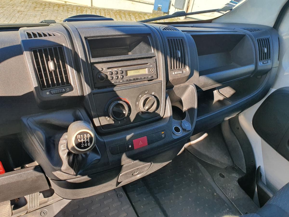 Peugeot Boxer 2.2HDI · Ano 2014 — imagen 28