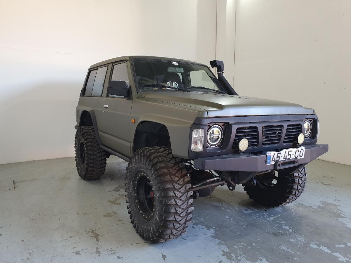Nissan Patrol GR 2.8 TD 4x4 · Ano 1993 — imagem 1