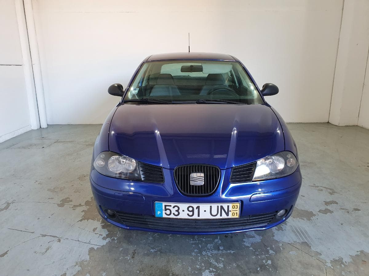 Seat Ibiza 1.4 TDI · Ano 2003 — imagem 3