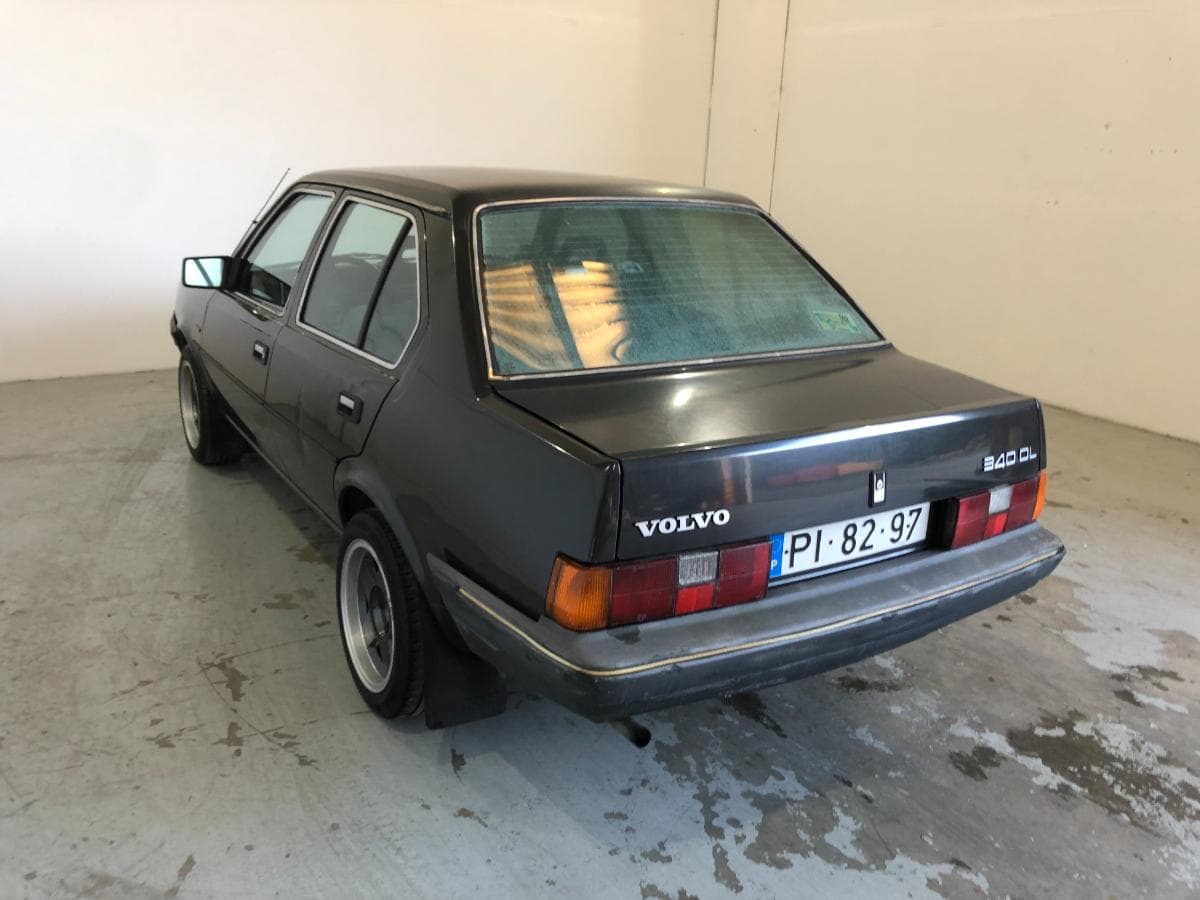 Volvo 340 DL · Ano 1988 — imagen 4
