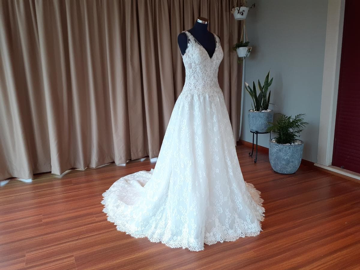 Vestidos de Noiva · Leiria — imagem 11