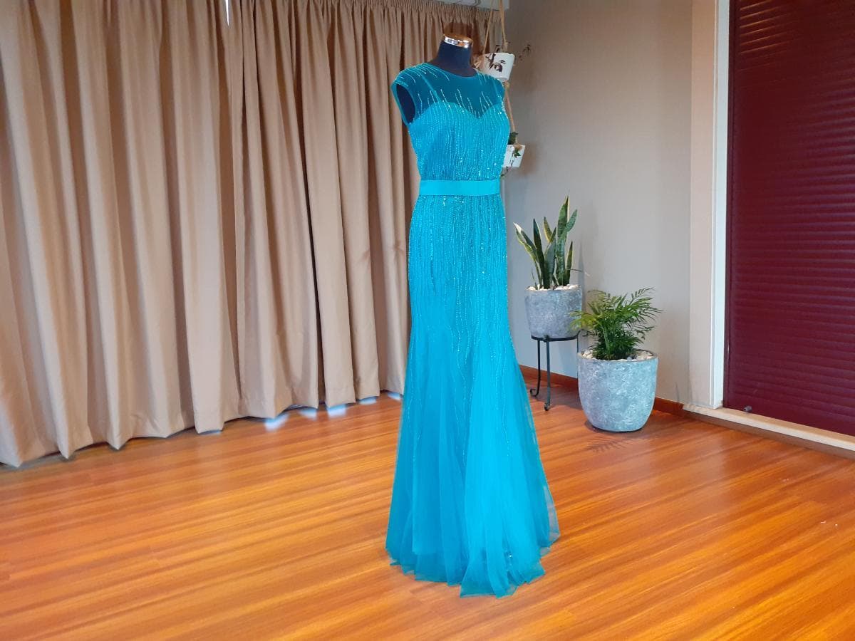 Vestidos de cerimónia compridos — imagem 17