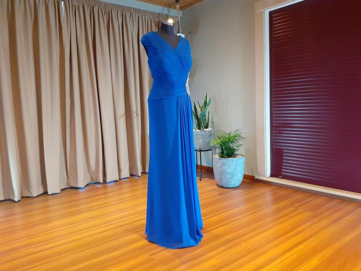 Vestidos de cerimónia compridos — imagem 19