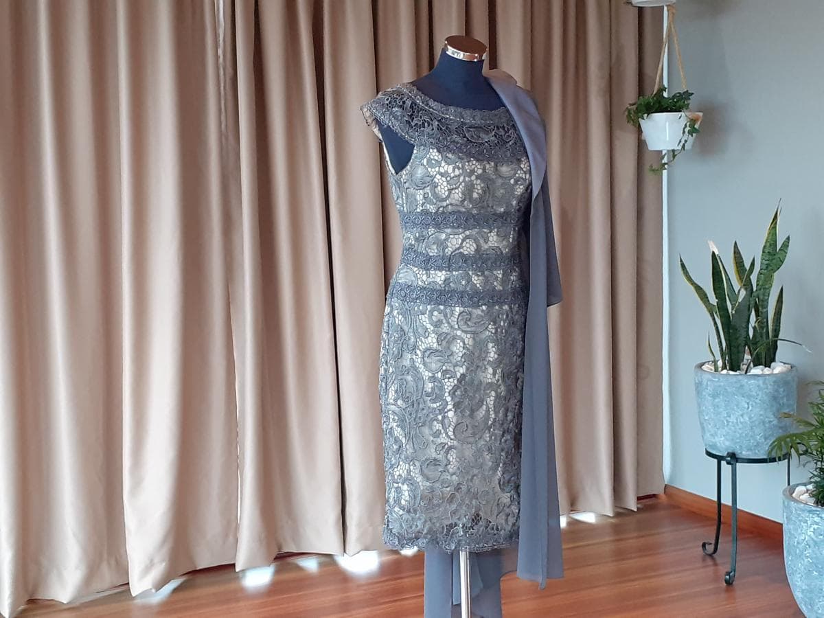Vestidos de cerimónia curtos