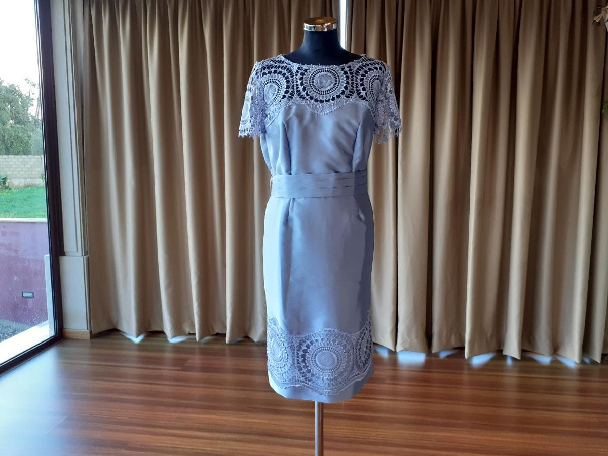 Robes de cérémonie courts — image 8