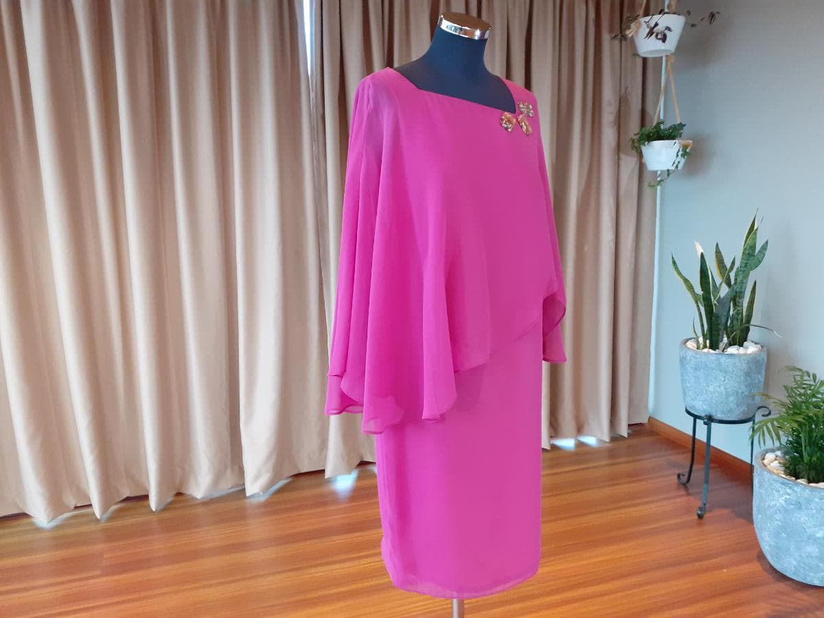 Robes de cérémonie courts — image 24