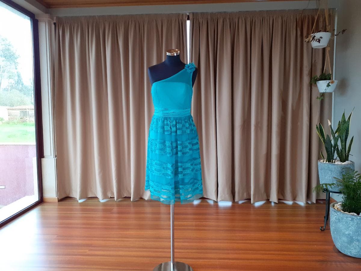 Robes de cérémonie courts — image 26