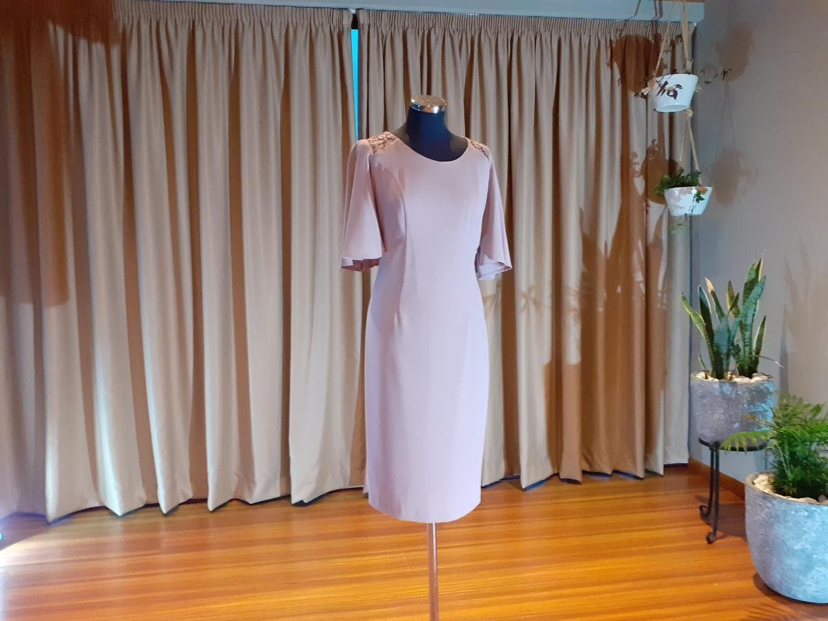 Robes de cérémonie courts — image 37