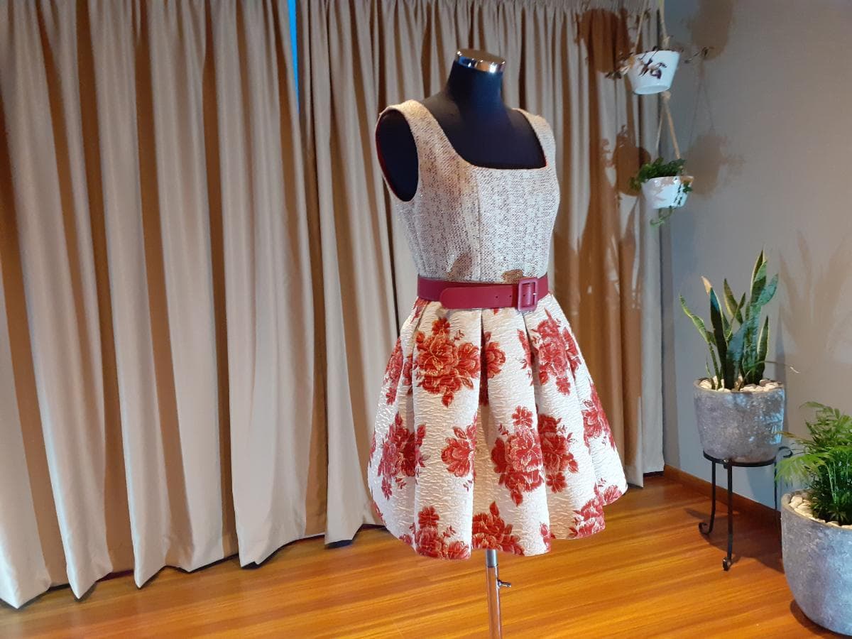Robes de cérémonie courts — image 38