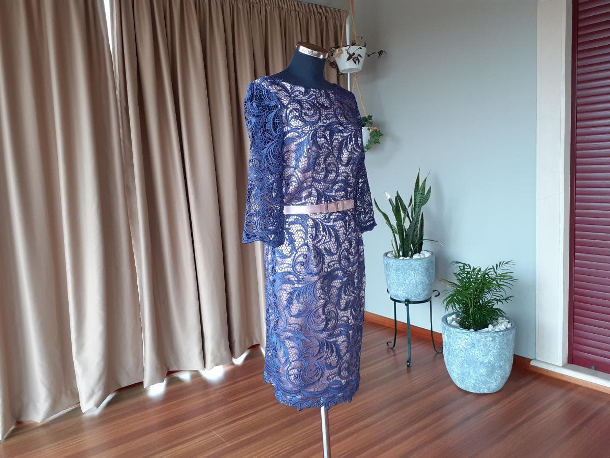 Robes de cérémonie courts — image 41
