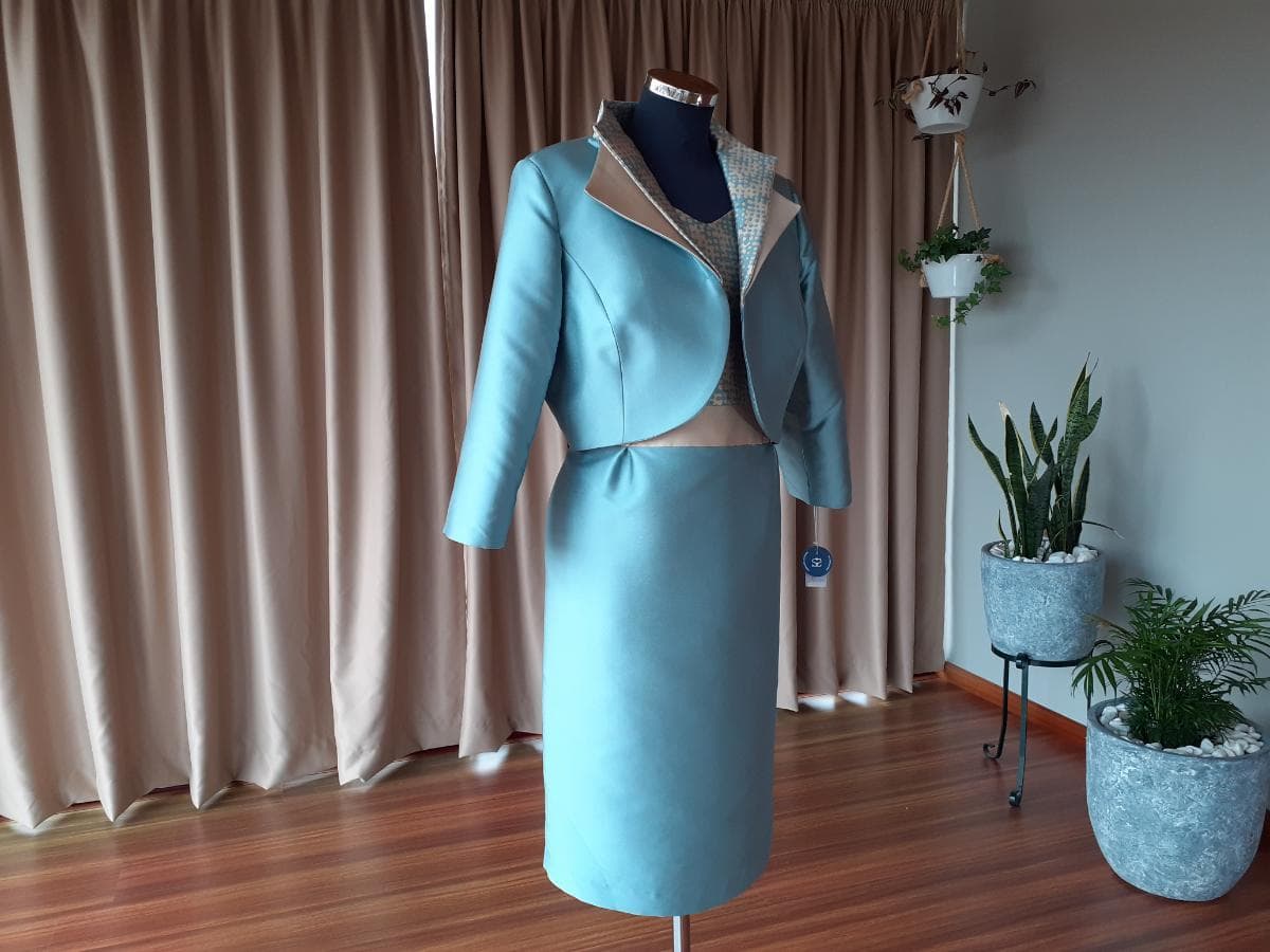 Robes de cérémonie courts — image 46