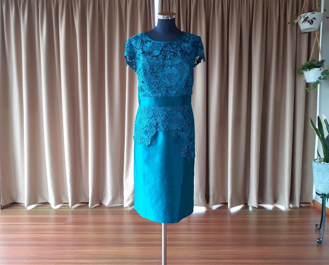 Robes de cérémonie courts — image 50