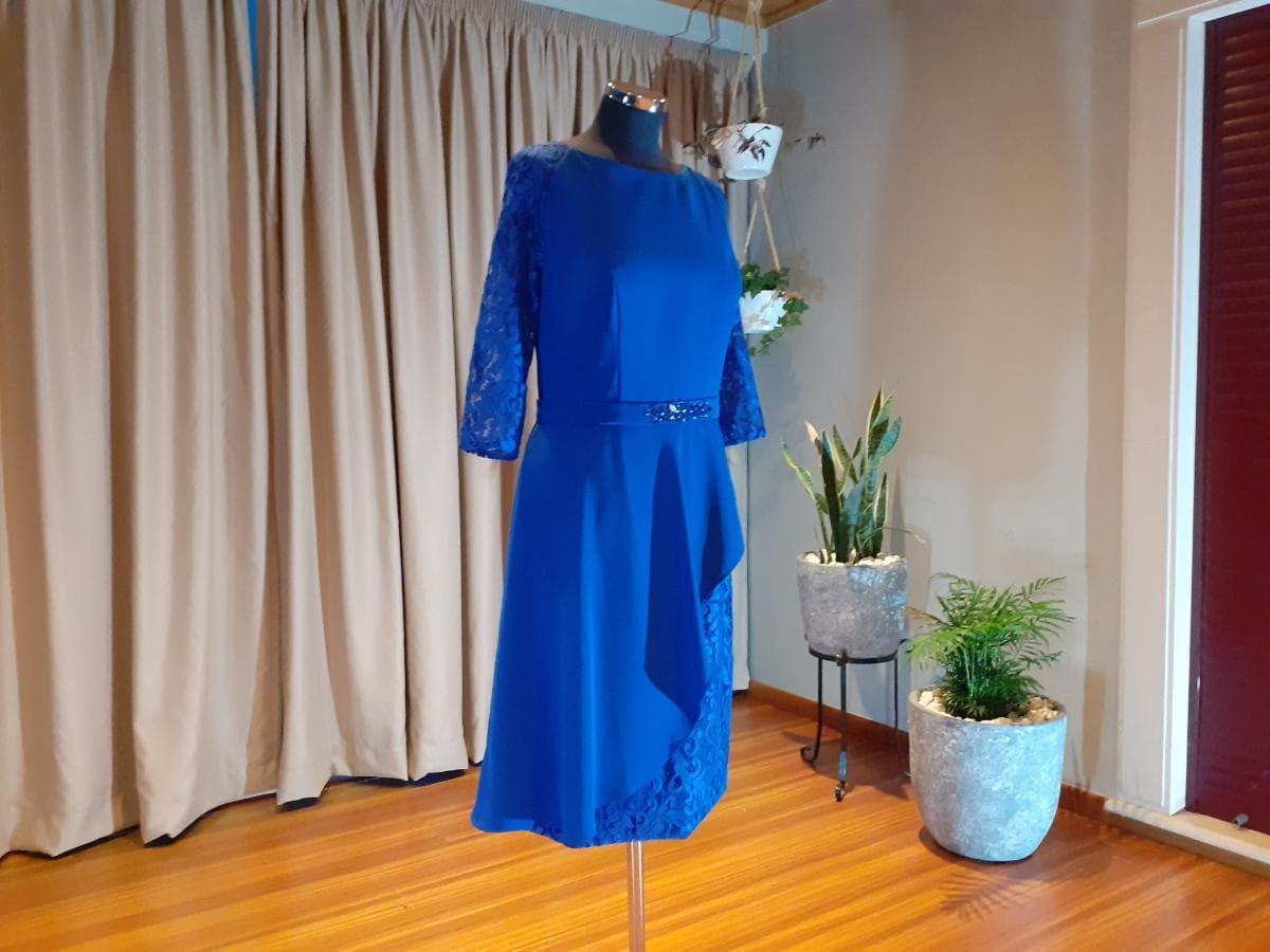 Robes de cérémonie courts — image 77