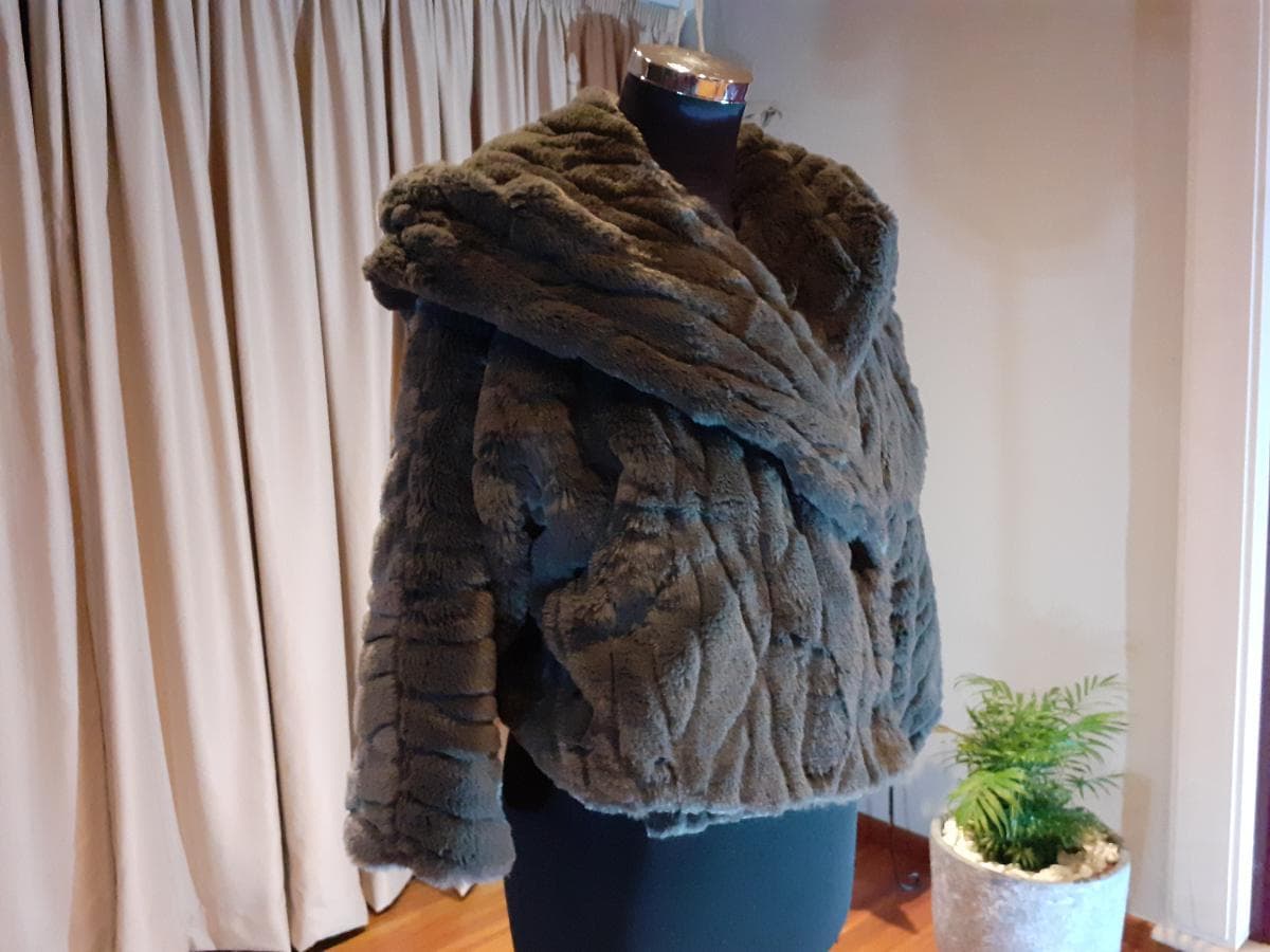 Robes de cérémonie courts — image 88
