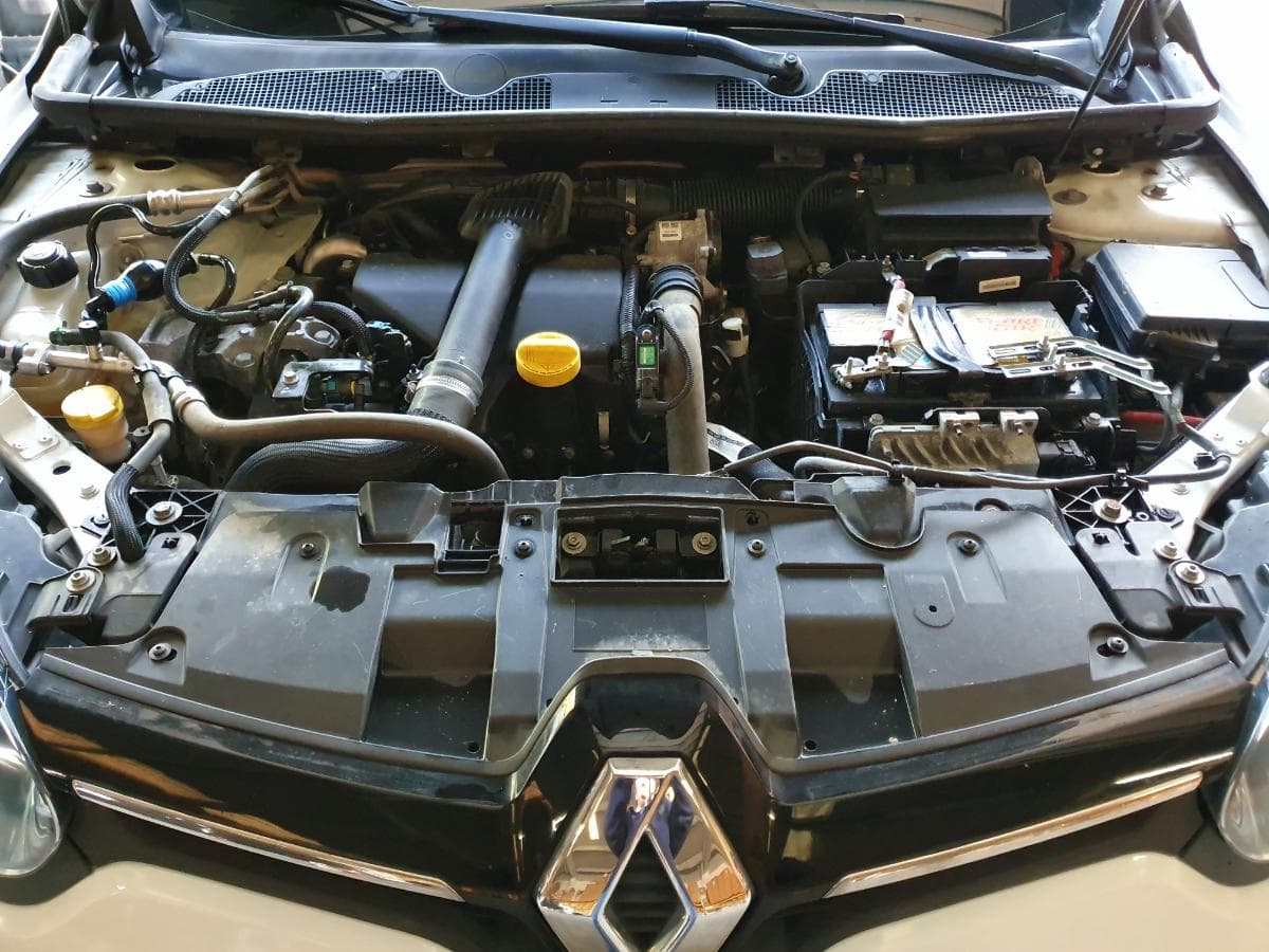 Renault Mégane 1.5 DCI · Ano 2015 — image 4