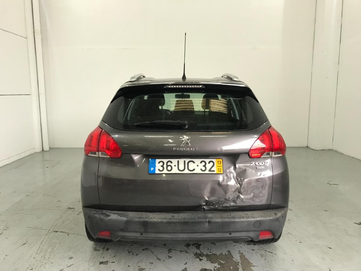 Peugeot 2008 1.6 HDI · Ano 2013 — image 6