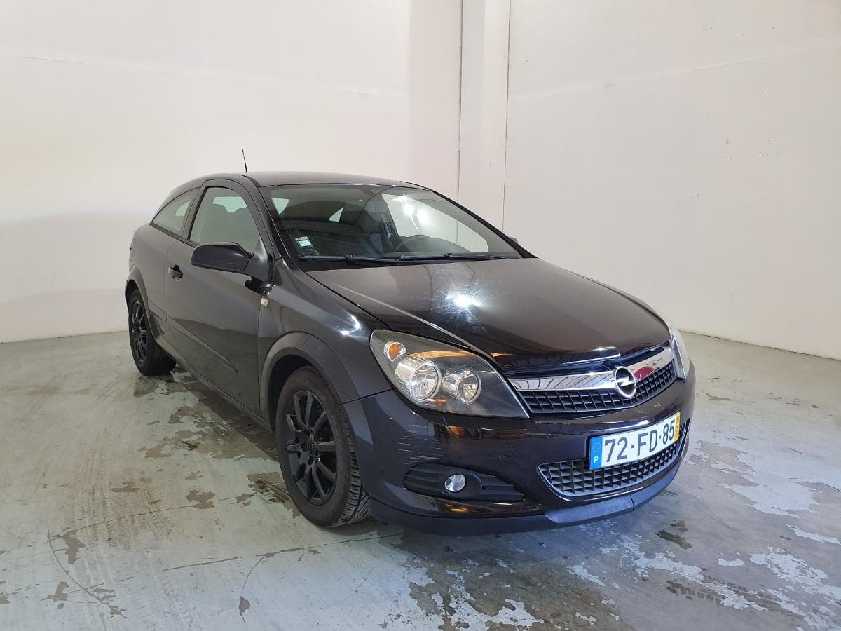 Opel Astra 1.3 CDTI · Ano 2008 — image 1
