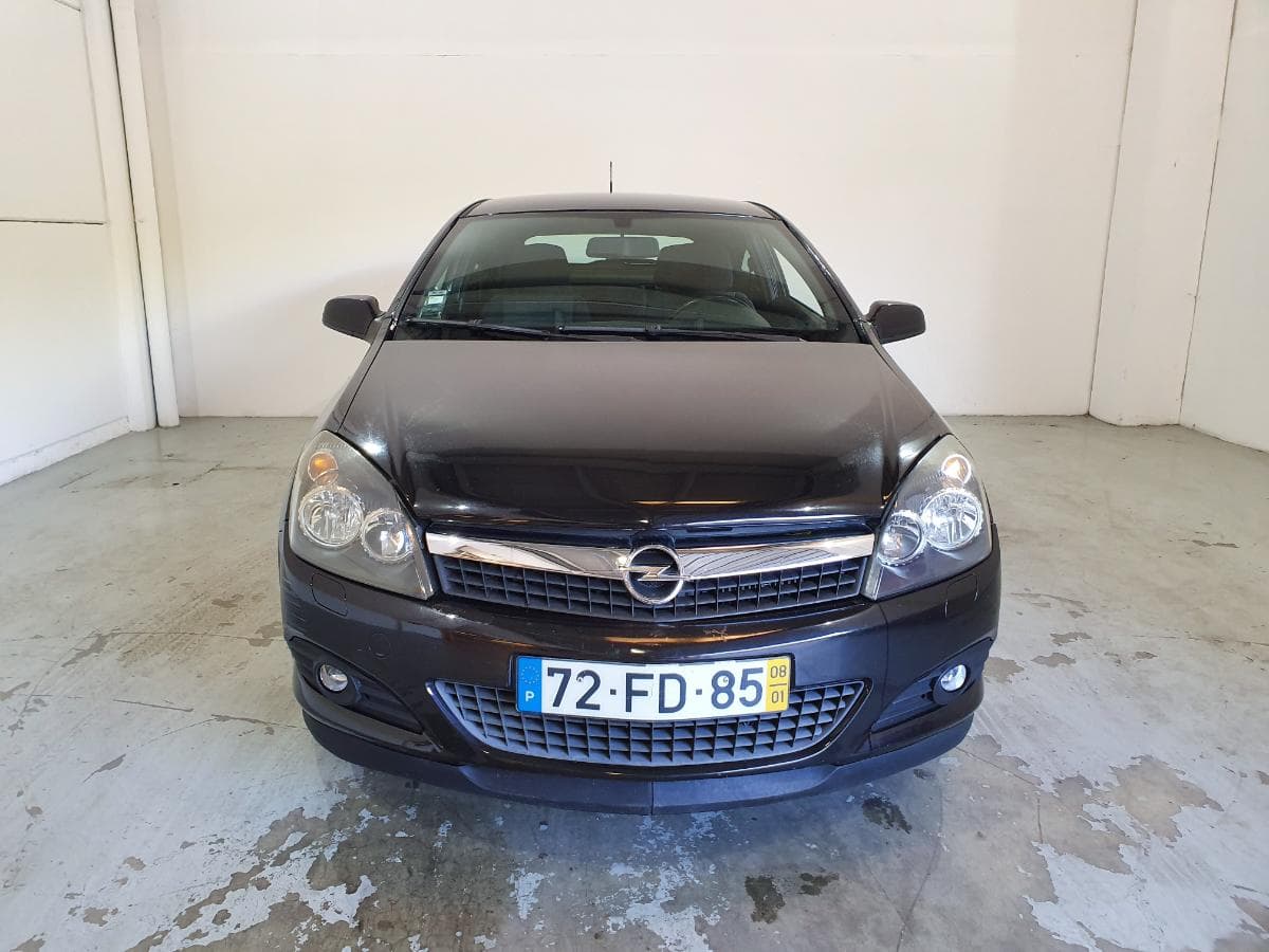 Opel Astra 1.3 CDTI · Ano 2008 — image 3