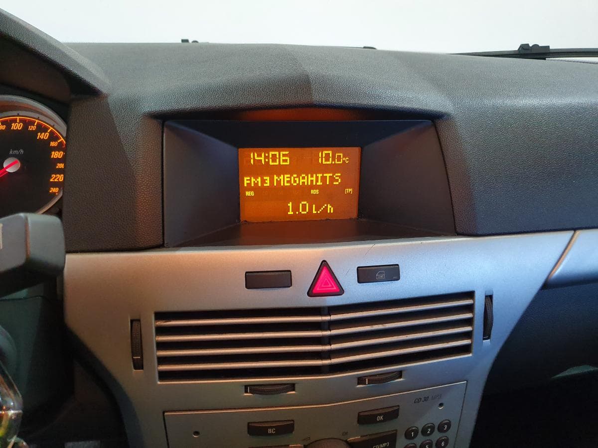 Opel Astra 1.3 CDTI · Ano 2008 — image 34
