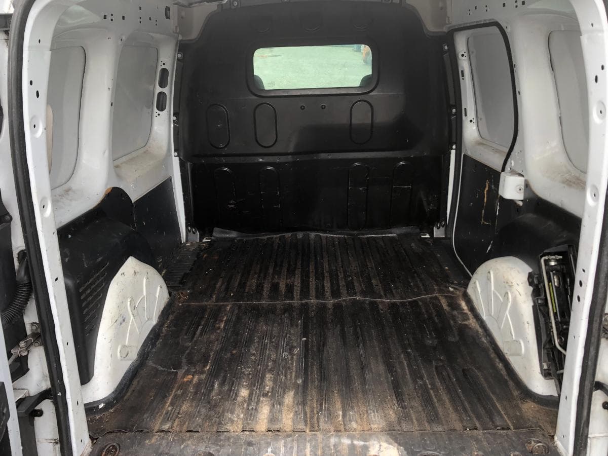 Renault Kangoo 1.5 DCI · Ano 2016 — imagem 8