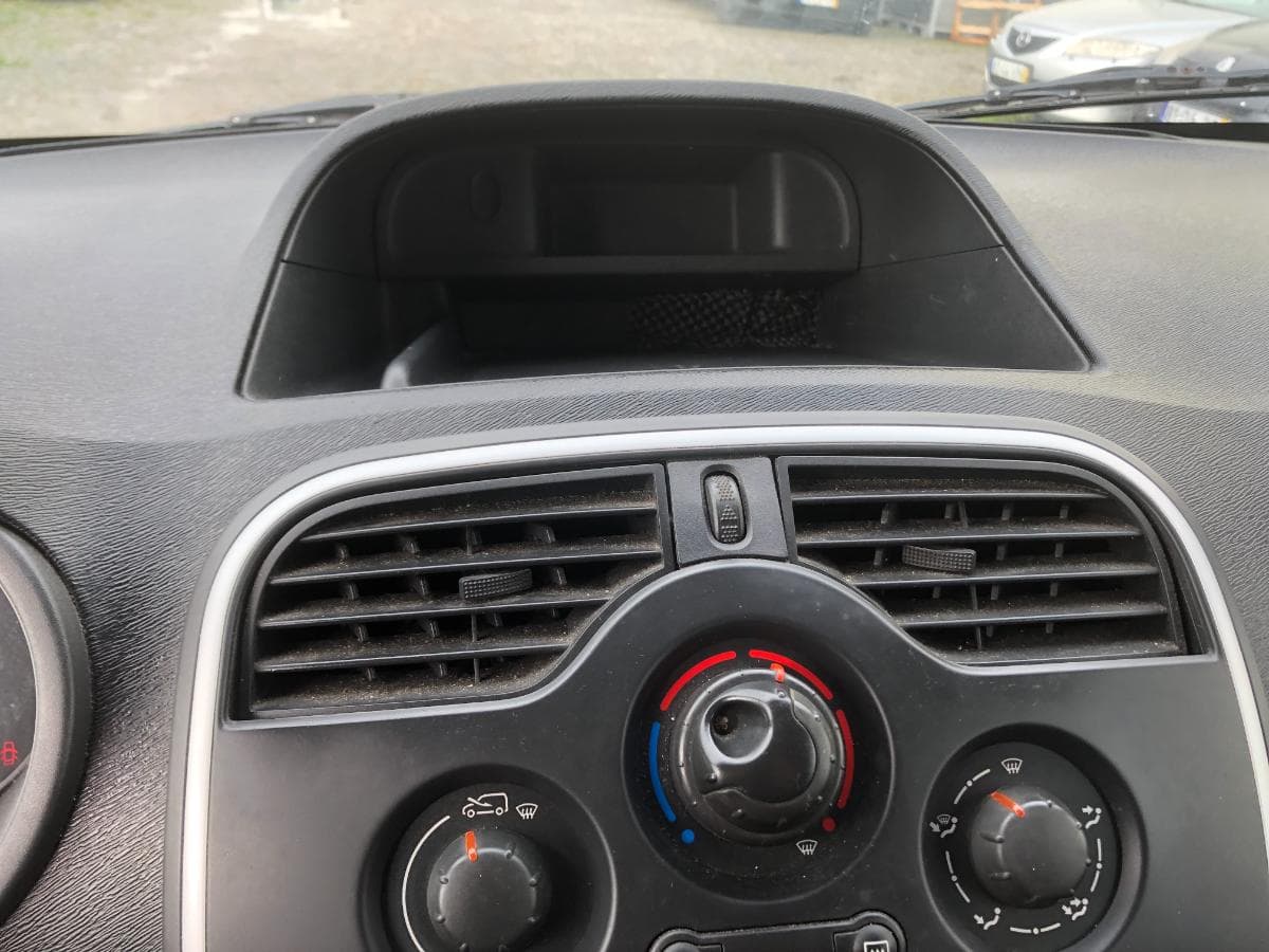 Renault Kangoo 1.5 DCI · Ano 2016 — imagem 26