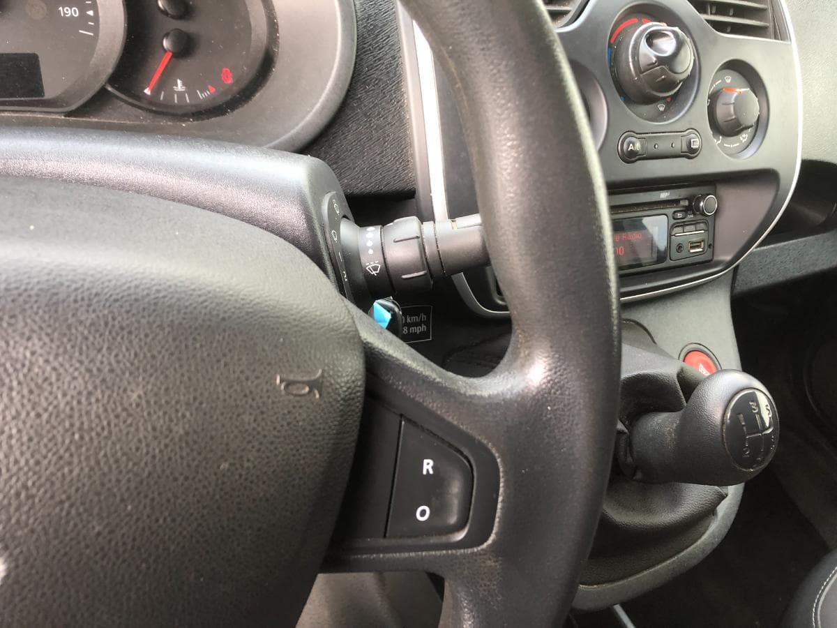 Renault Kangoo 1.5 DCI · Ano 2016 — imagem 29