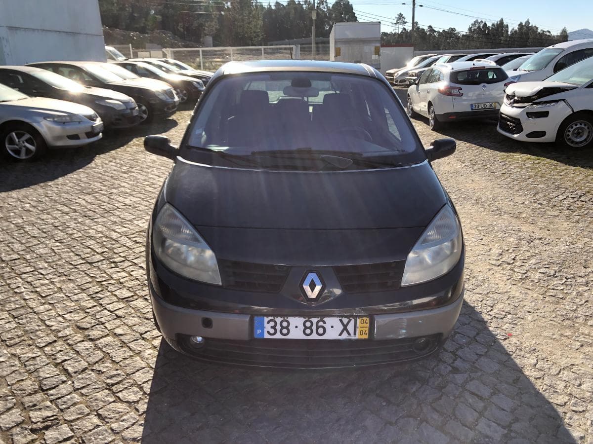 Renault Mégane Scénic 1.5 DCI · Ano 2004 — image 3