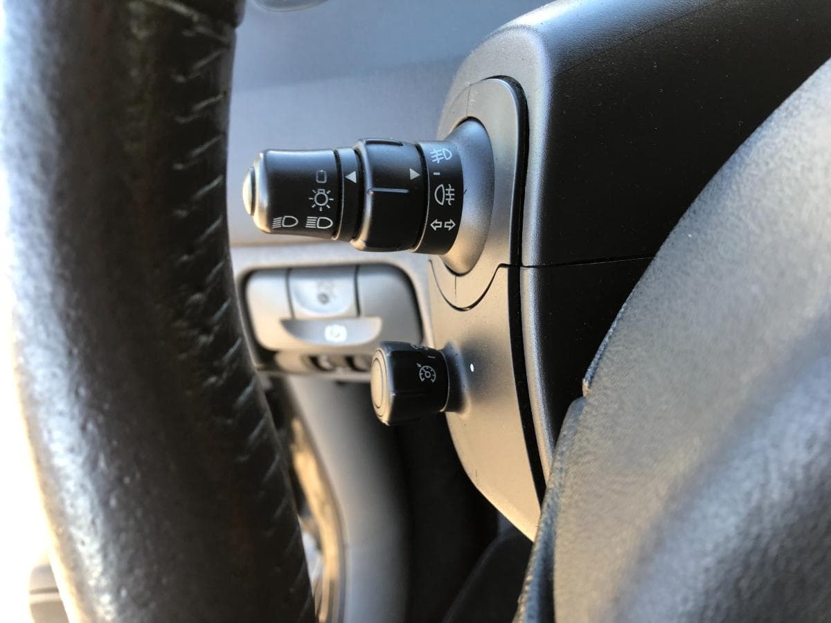 Renault Mégane Scénic 1.5 DCI · Ano 2004 — image 25