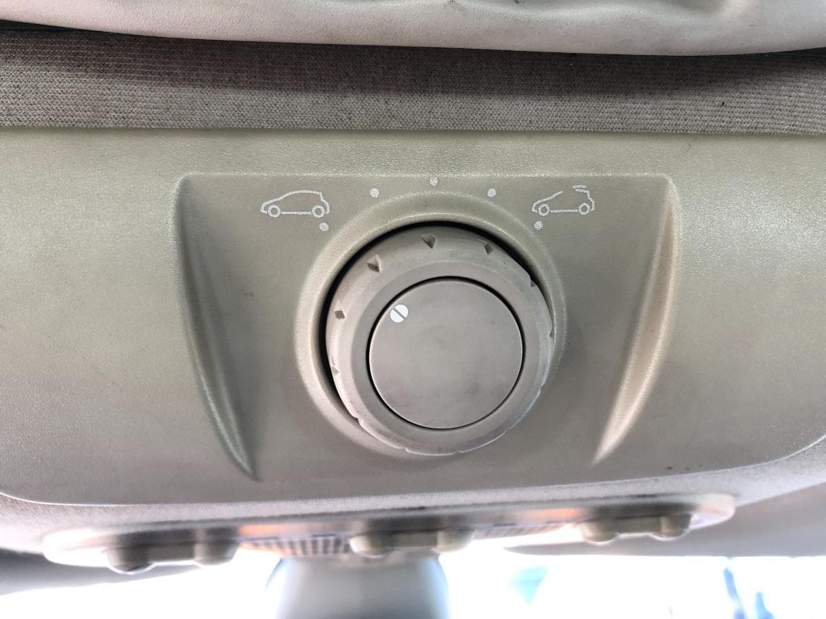 Renault Mégane Scénic 1.5 DCI · Ano 2004 — image 27