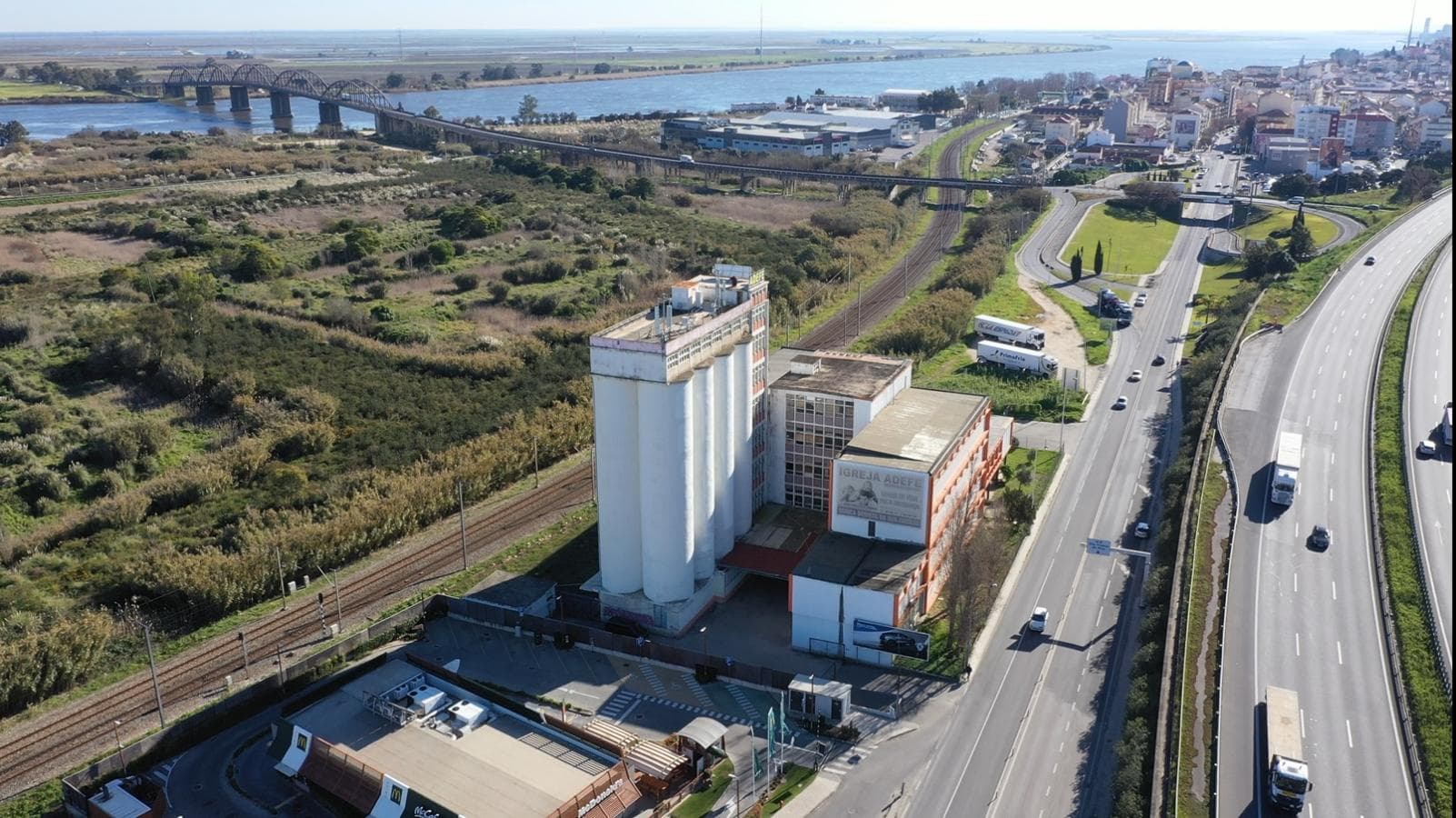 Unidade Industrial + Terreno · Vila Franca de Xira — imagem 7