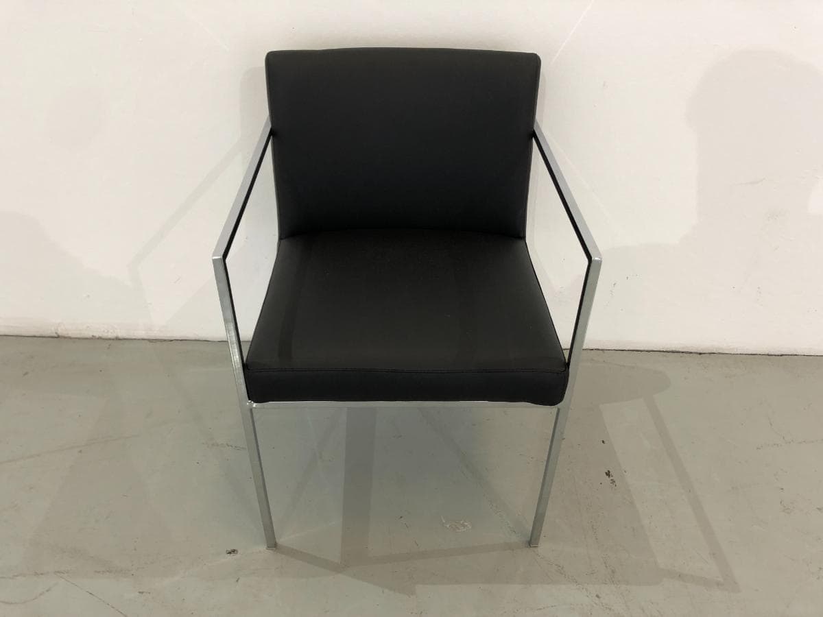 Chair — image 1