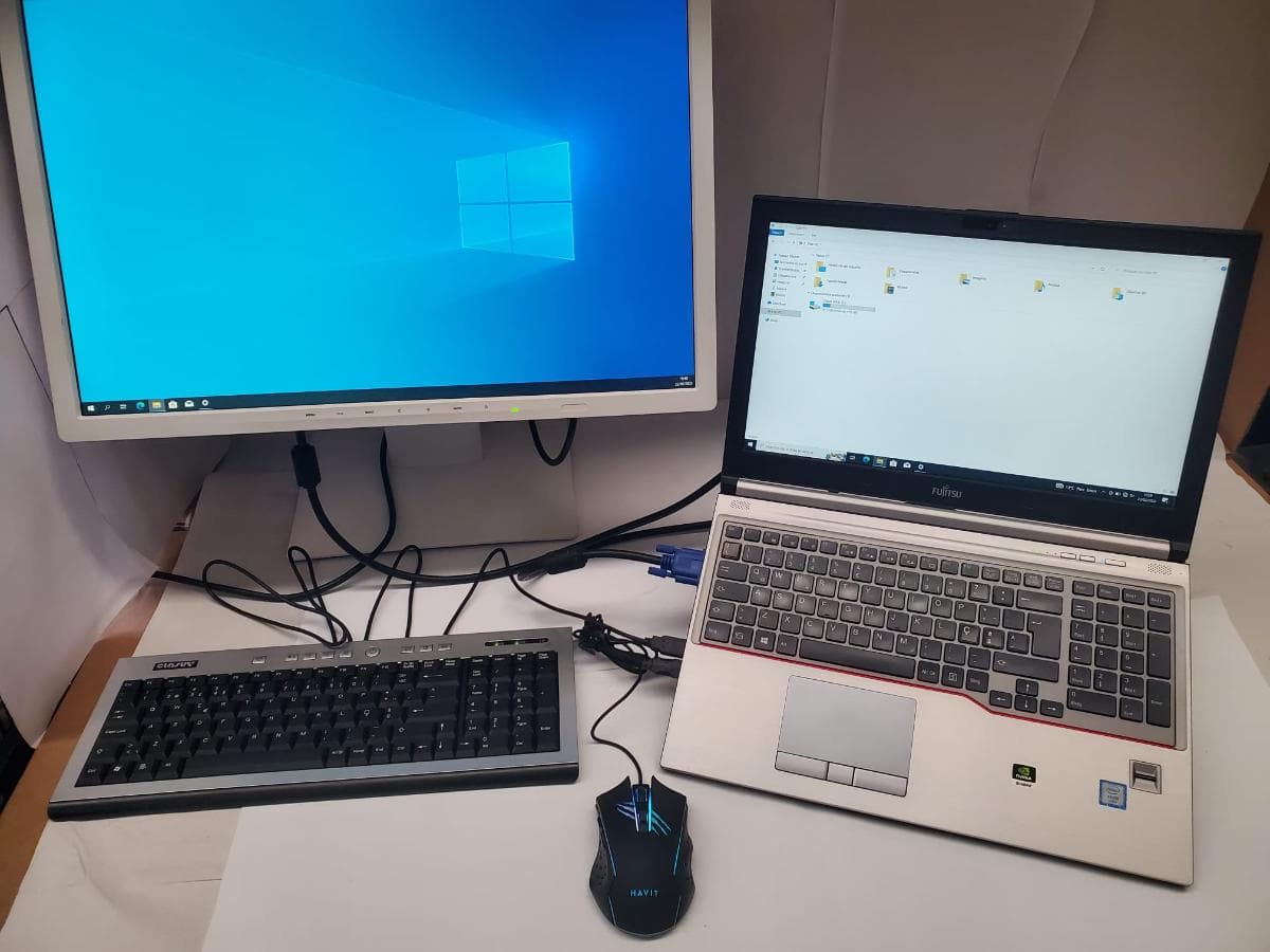 Estação Trabalho Fujitsu — imagen 8
