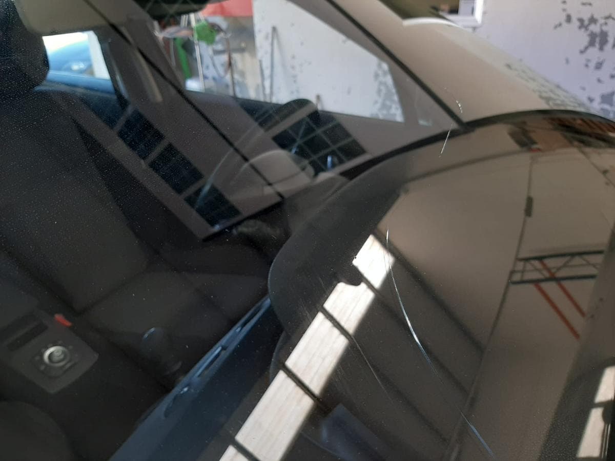 Renault Scénic 1.5 DCI · Ano 2014 — image 21