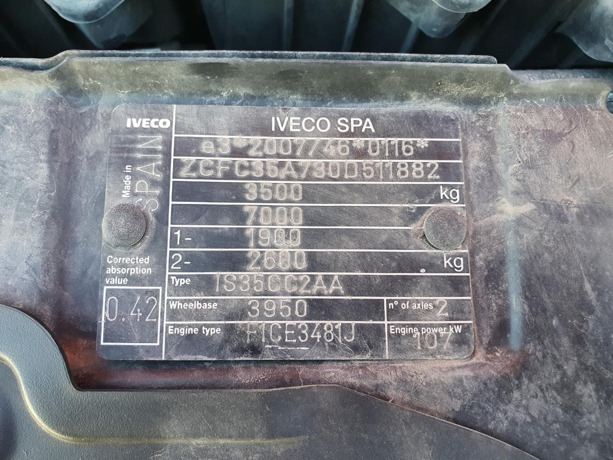 Iveco Daily 35C15 · Ano 2013 — imagem 5