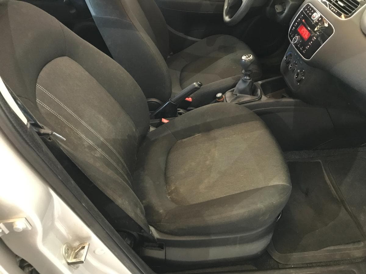 Fiat Punto 1.2 · Ano 2016 — image 18