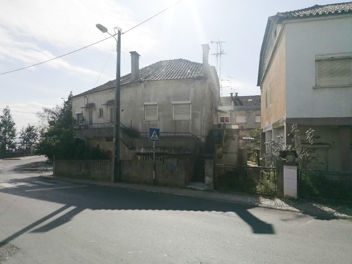 Prédio · Loures — image 7