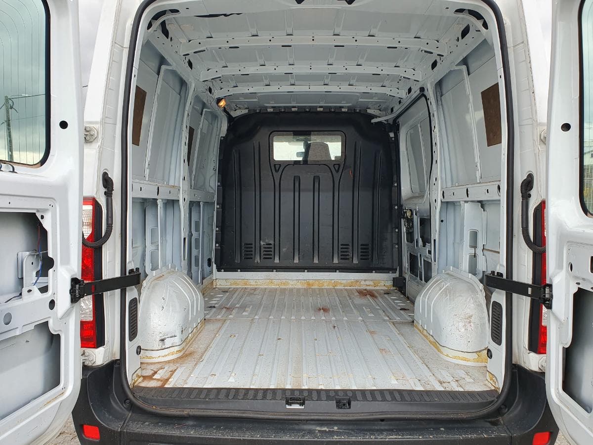 Renault Master 2.3 DCI · Ano 2019 — imagem 7
