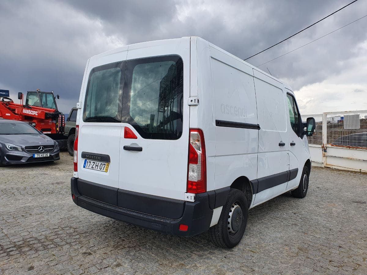 Renault Master 2.3 DCI · Ano 2019 — imagem 10