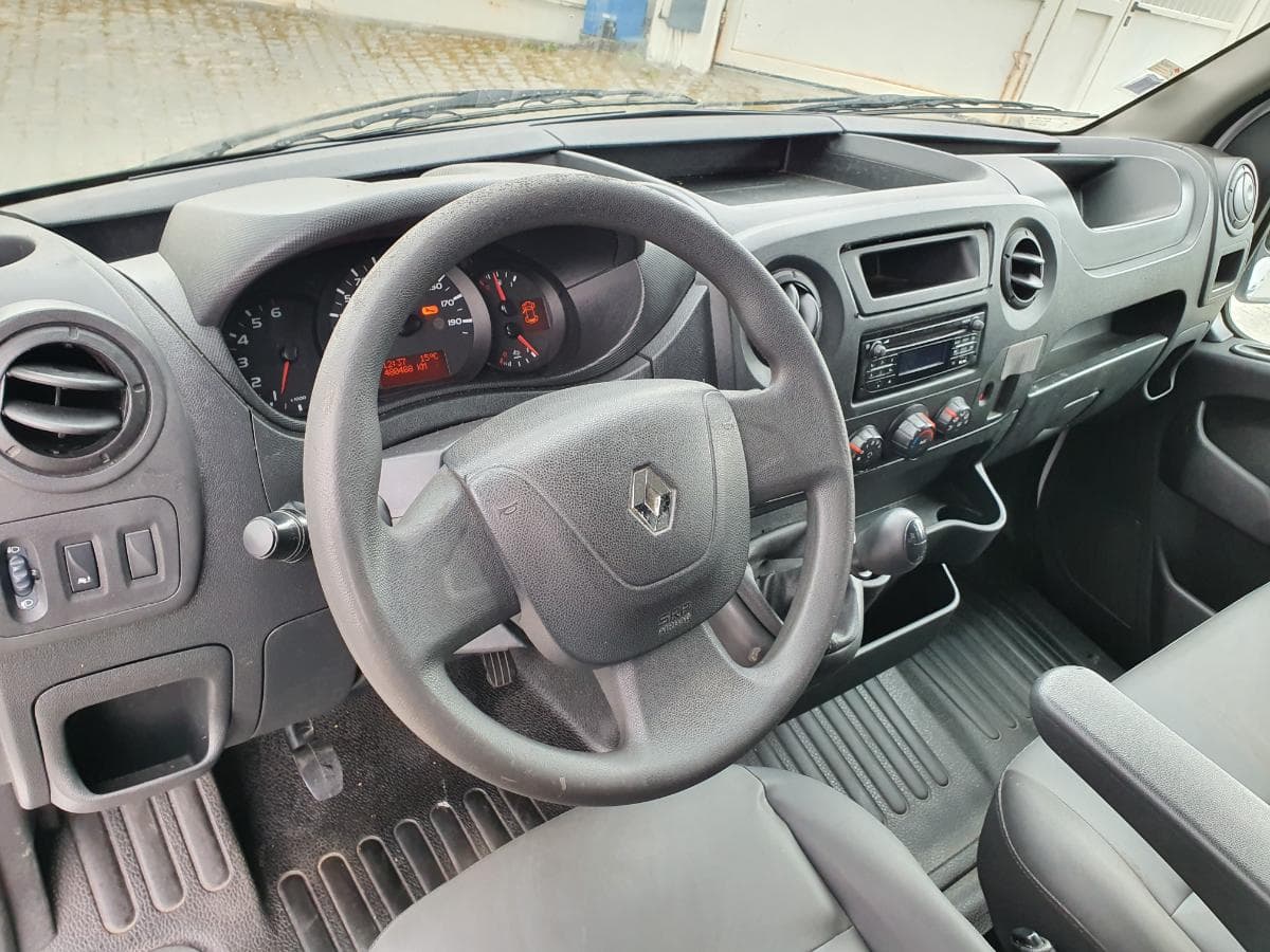Renault Master 2.3 DCI · Ano 2019 — imagem 28