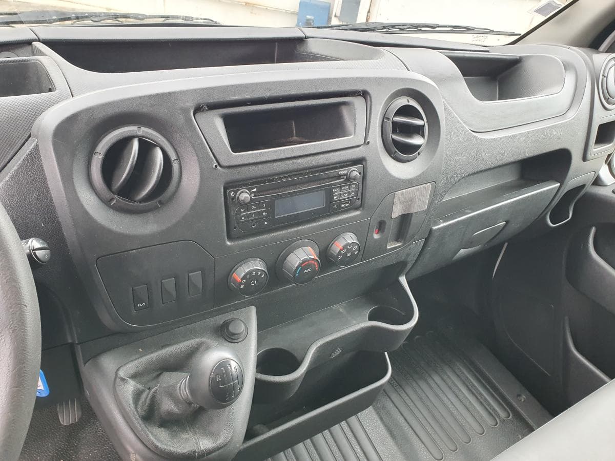 Renault Master 2.3 DCI · Ano 2019 — imagem 29