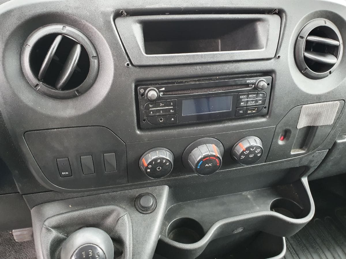 Renault Master 2.3 DCI · Ano 2019 — imagem 33