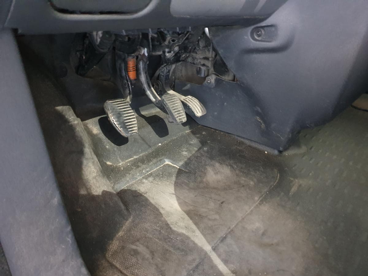 Citroën Jumpy 2.0 HDI · Ano 2011 — image 28