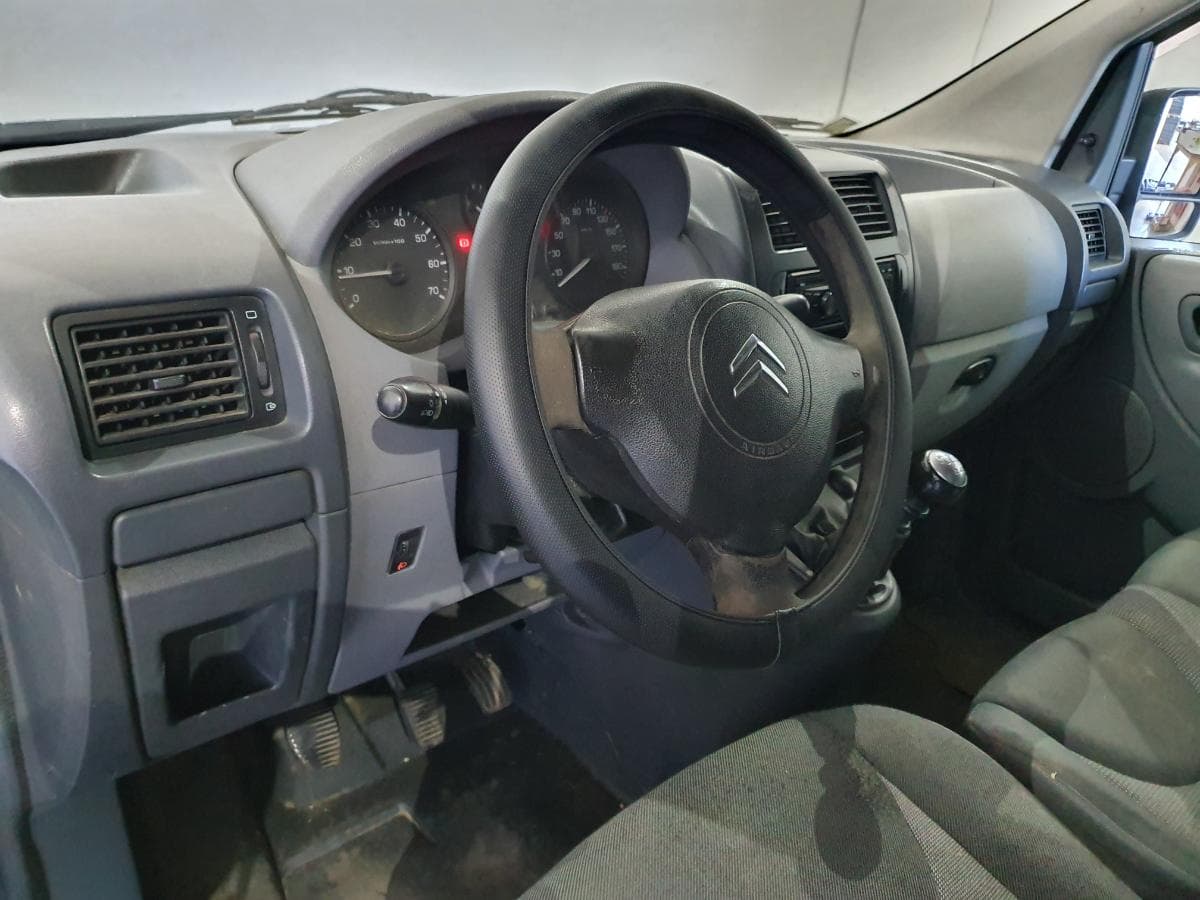 Citroën Jumpy 2.0 HDI · Ano 2011 — image 29