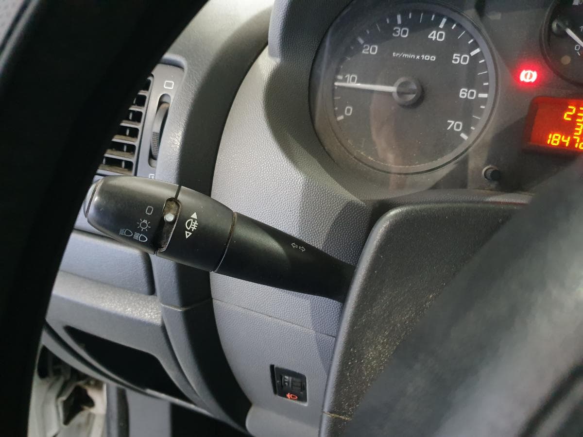 Citroën Jumpy 2.0 HDI · Ano 2011 — image 35