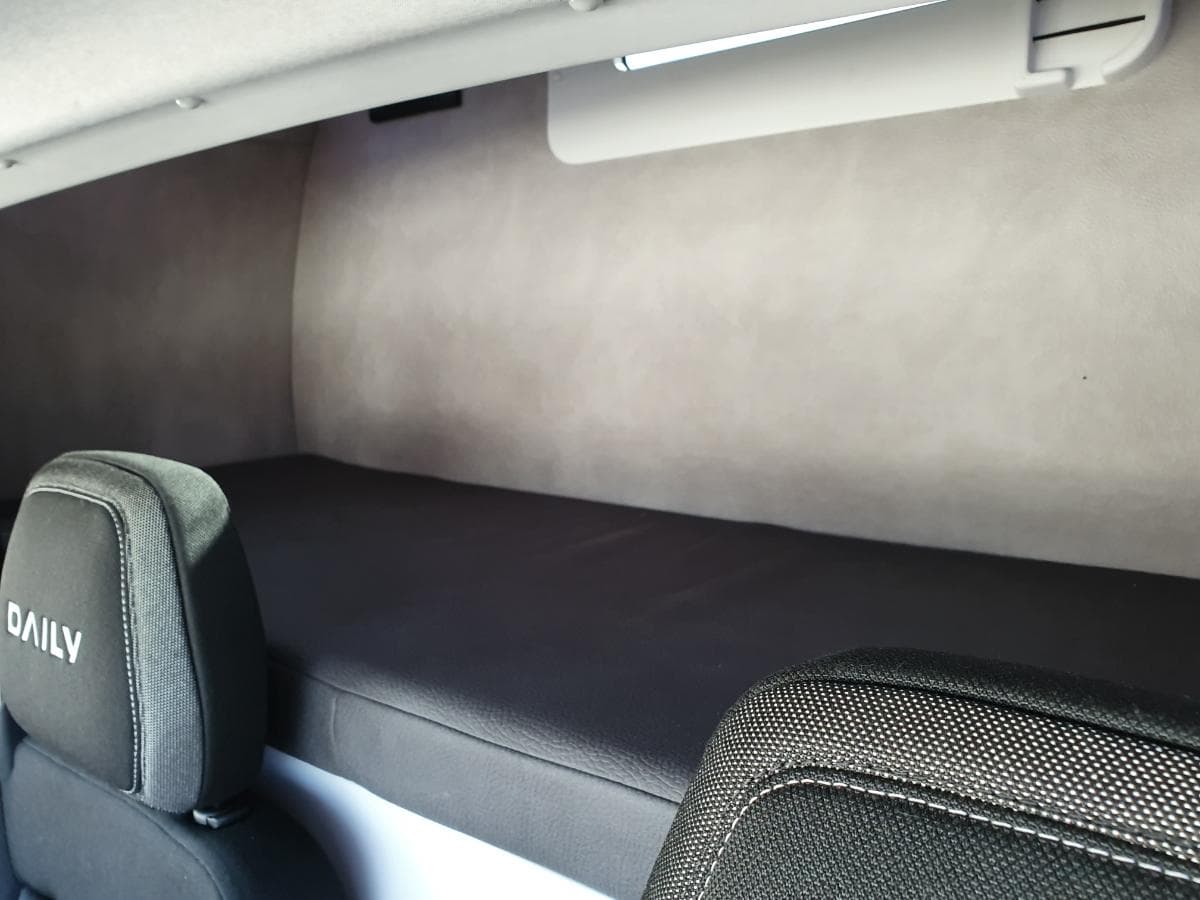 Reboque Pronto Socorro Iveco · Ano 2023 — image 27