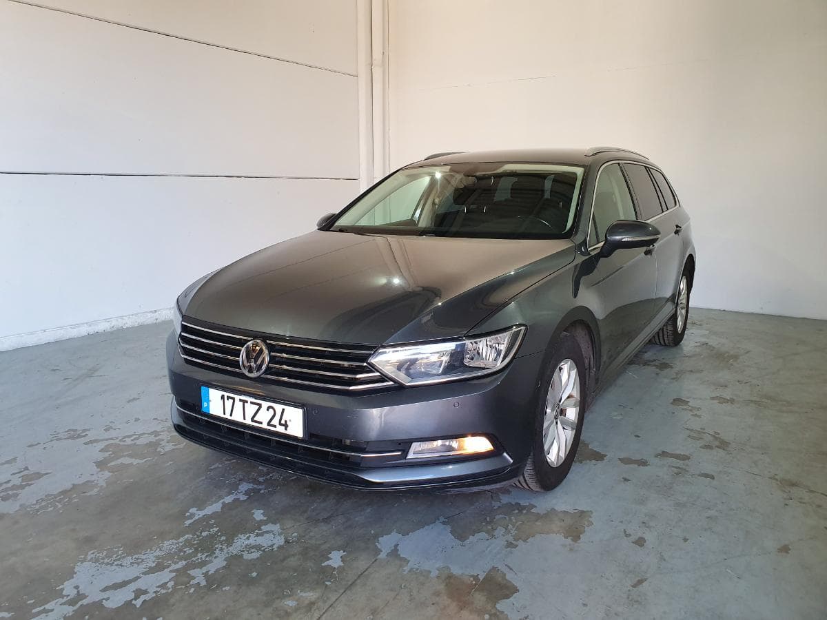 Volkswagen Passat 1.6 TDI · Ano 2015 — imagen 1
