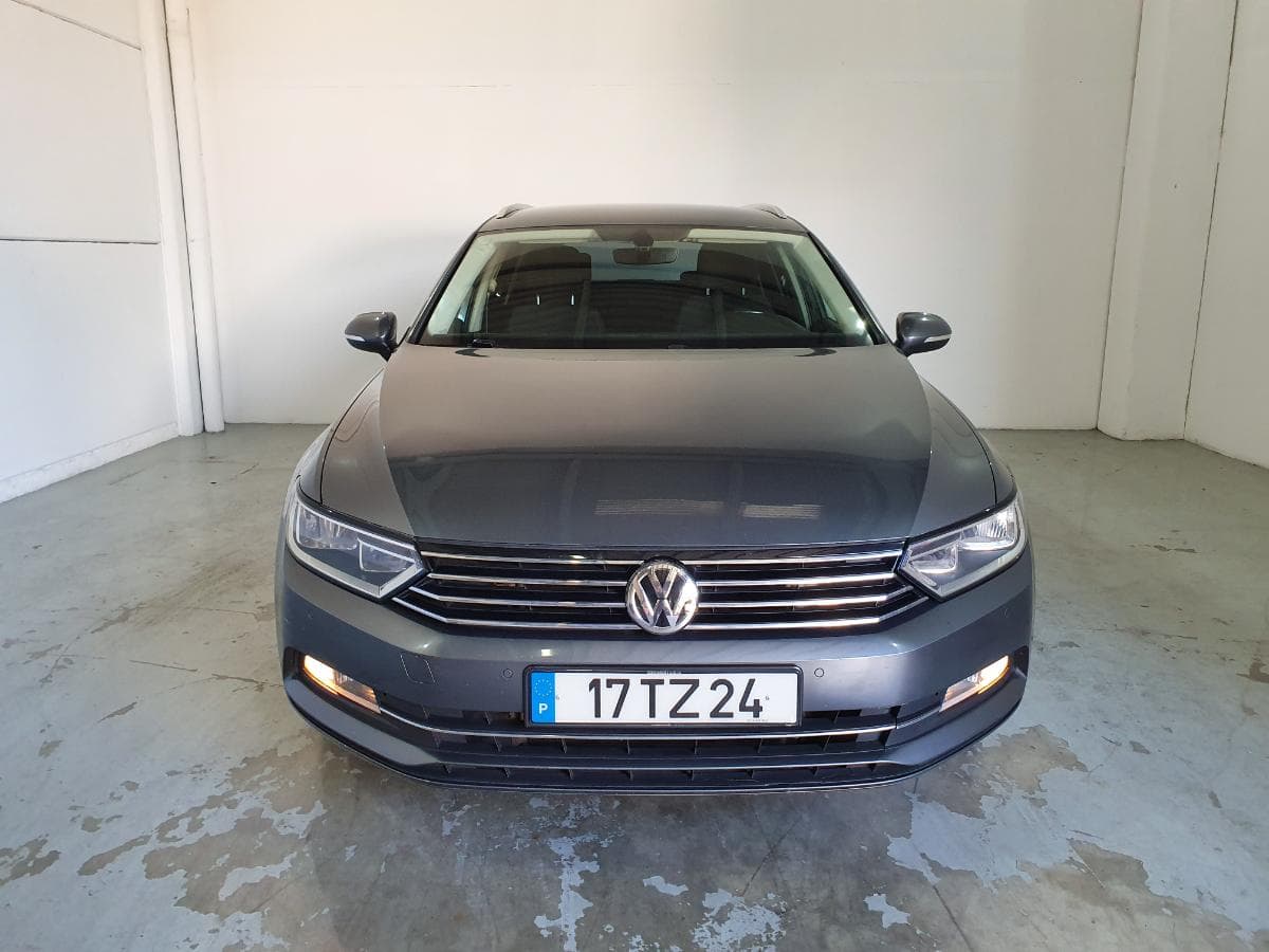 Volkswagen Passat 1.6 TDI · Ano 2015 — imagen 4