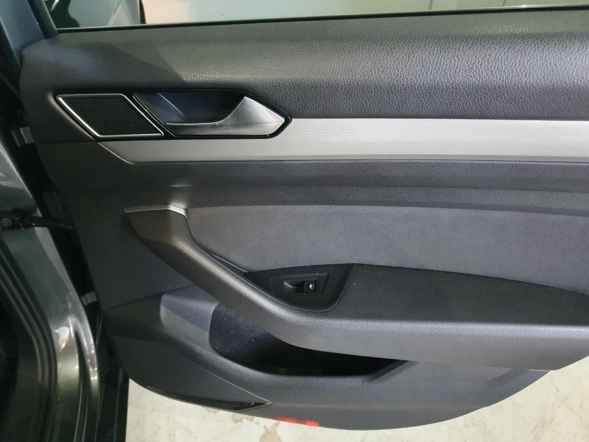 Volkswagen Passat 1.6 TDI · Ano 2015 — imagen 26