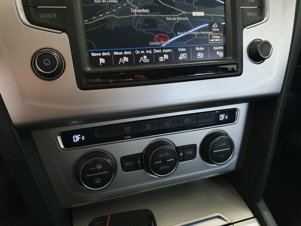 Volkswagen Passat 1.6 TDI · Ano 2015 — imagen 32