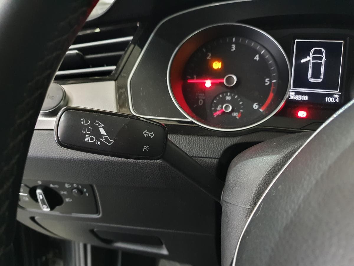 Volkswagen Passat 1.6 TDI · Ano 2015 — imagen 39